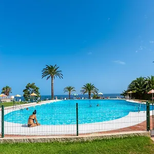 https://torre-de-la-roca-torremolinos-29620.hotelsinnerja.org